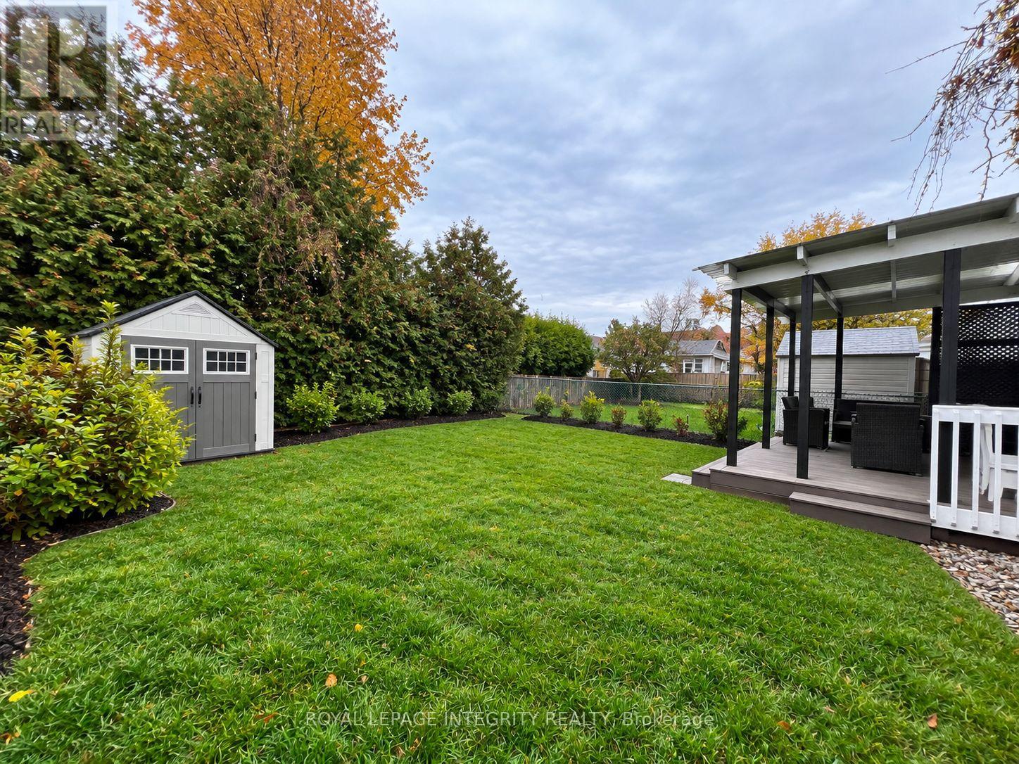 Upper Unit - 58 Binscarth Crescent, Ottawa, Ontario  K2L 1S1 - Photo 18 - X14118854