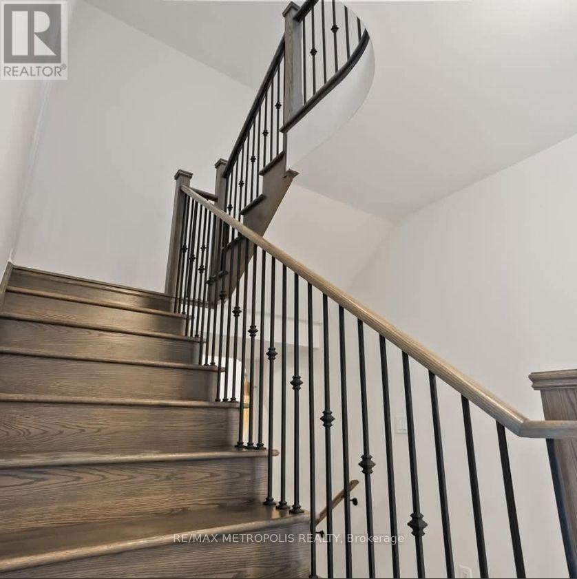 138 Crombie Street, Clarington (Bowmanville), Ontario  L1C 4A6 - Photo 6 - E14118808