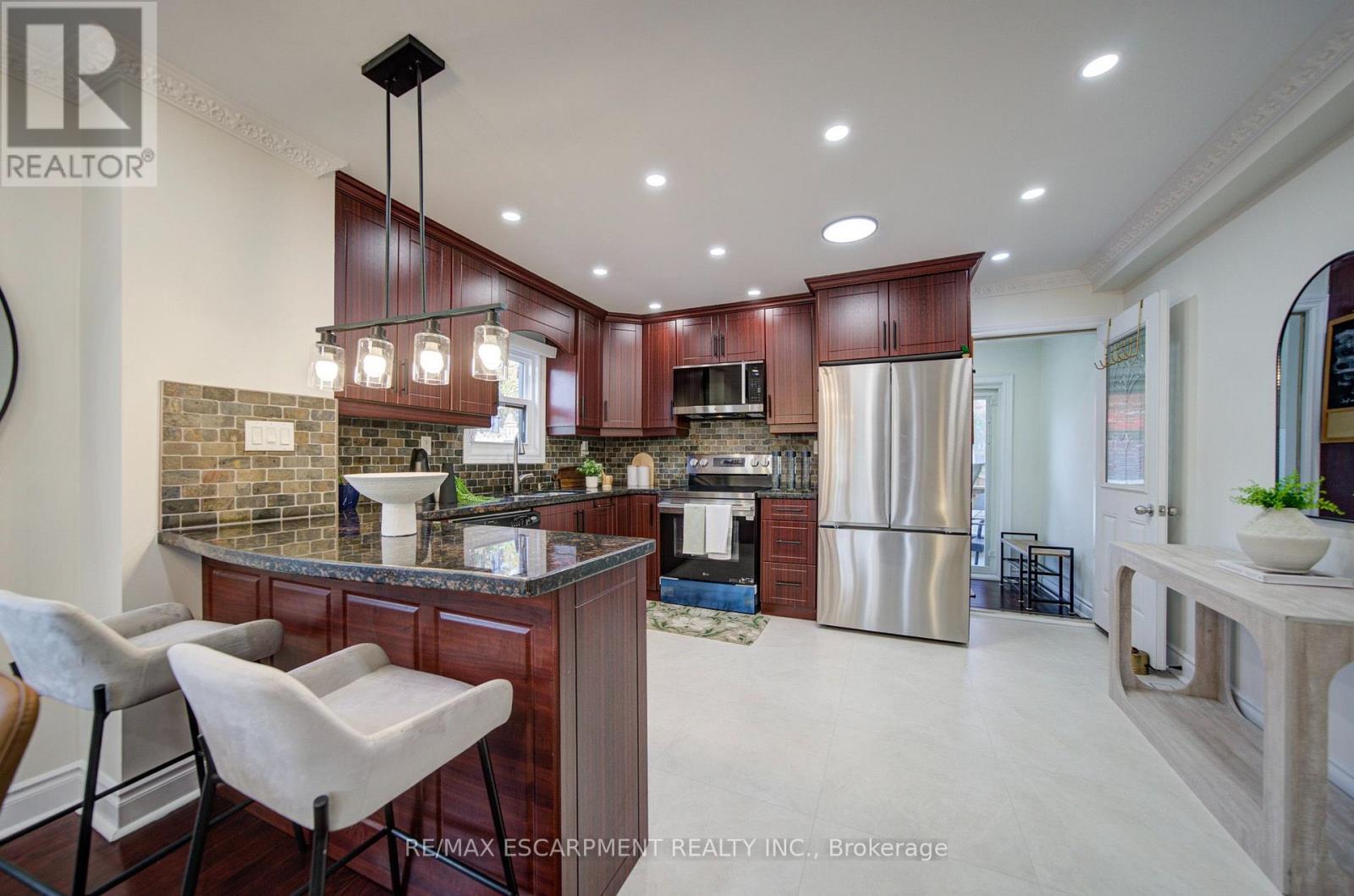 329 Monarch Park Avenue, Toronto (Danforth Village-East York), Ontario  M4J 4T2 - Photo 16 - E14118846