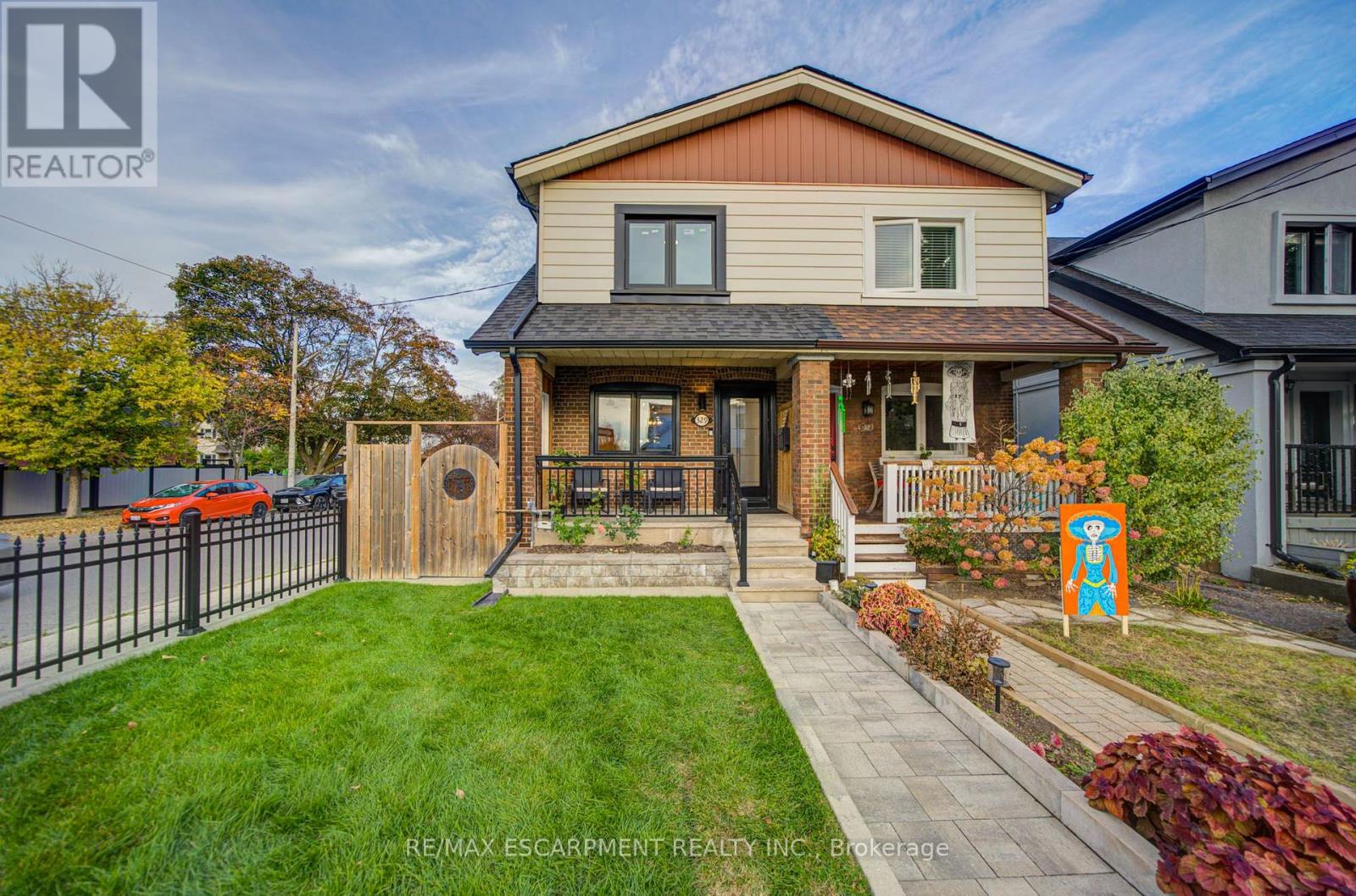 329 Monarch Park Avenue, Toronto (Danforth Village-East York), Ontario  M4J 4T2 - Photo 4 - E14118846