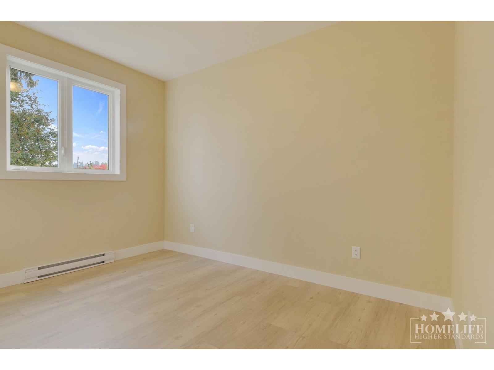 Upper House 10340 BEVERLEY DRIVE|Fairfield Island