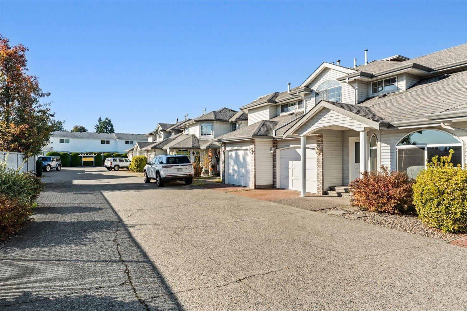 2 9457 BROADWAY ROAD|Chilliwack Proper East