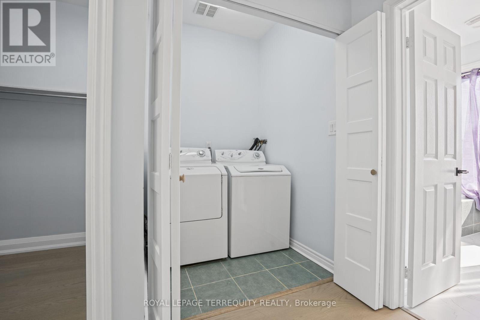 958 The Queensway, Toronto, Ontario  M8Z 1P5 - Photo 32 - W14116764