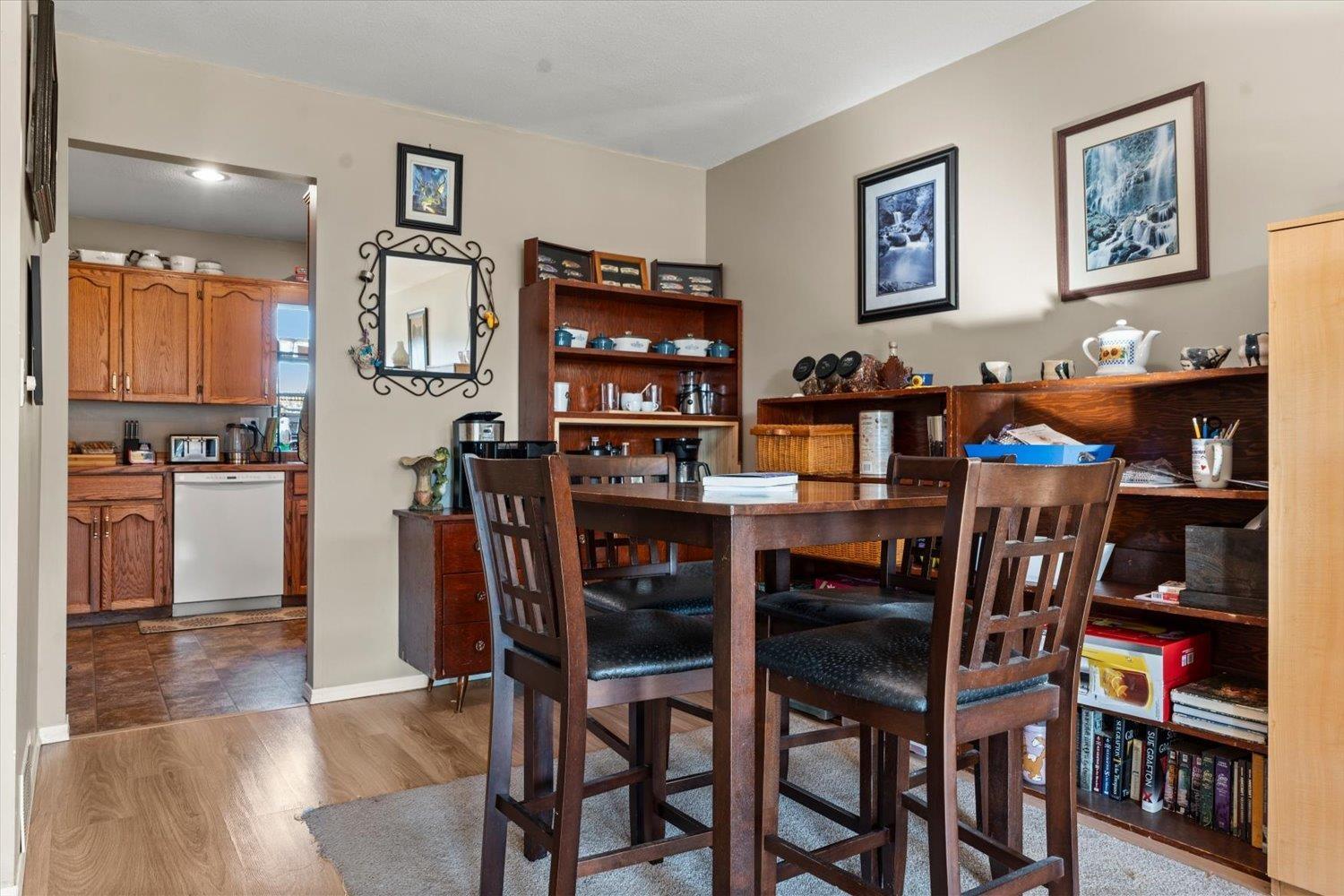 2 9457 BROADWAY ROAD|Chilliwack Proper East