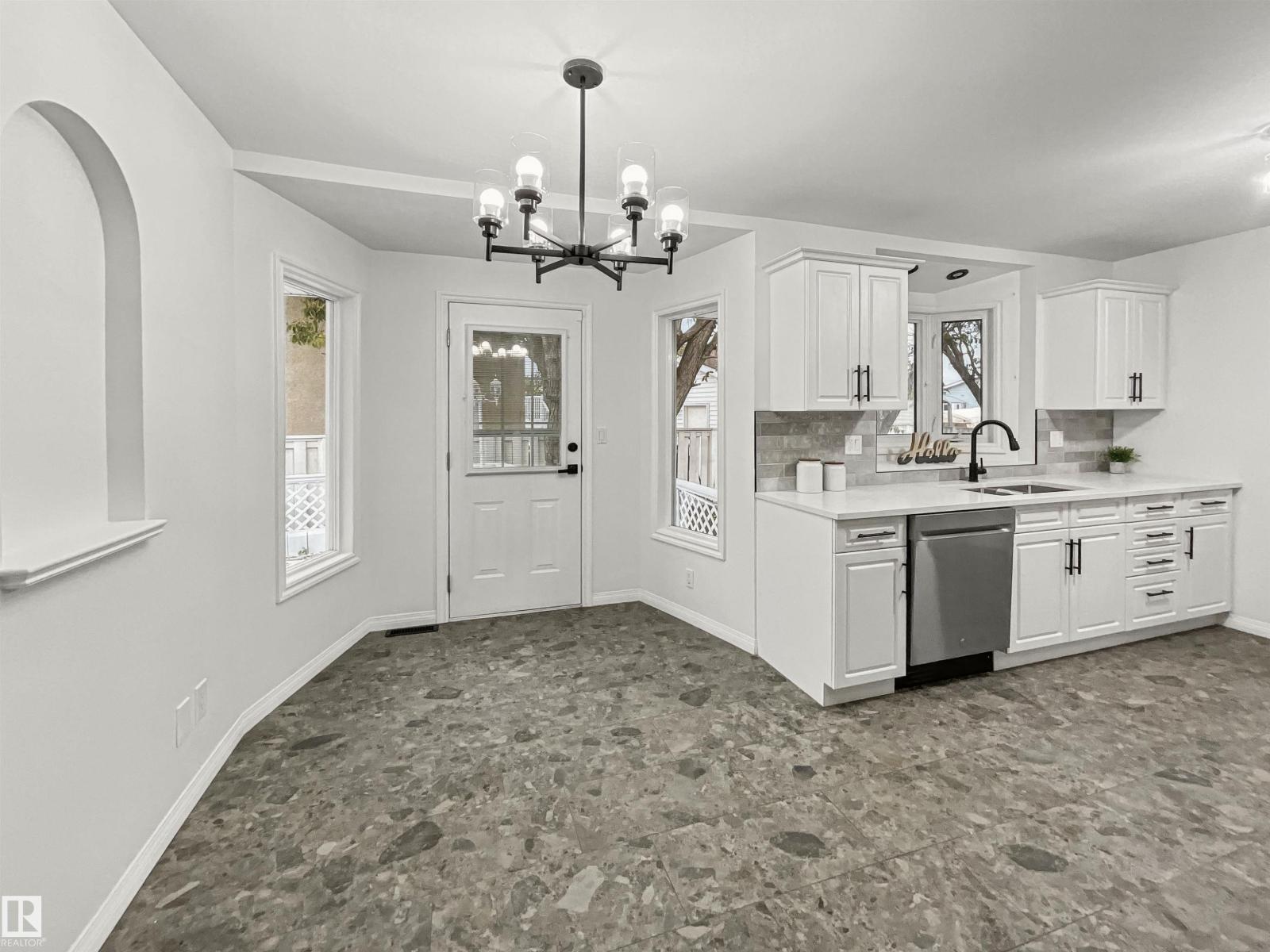 15024 22 St NW, Edmonton, Alberta  T5Y 2A1 - Photo 14 - E4514353