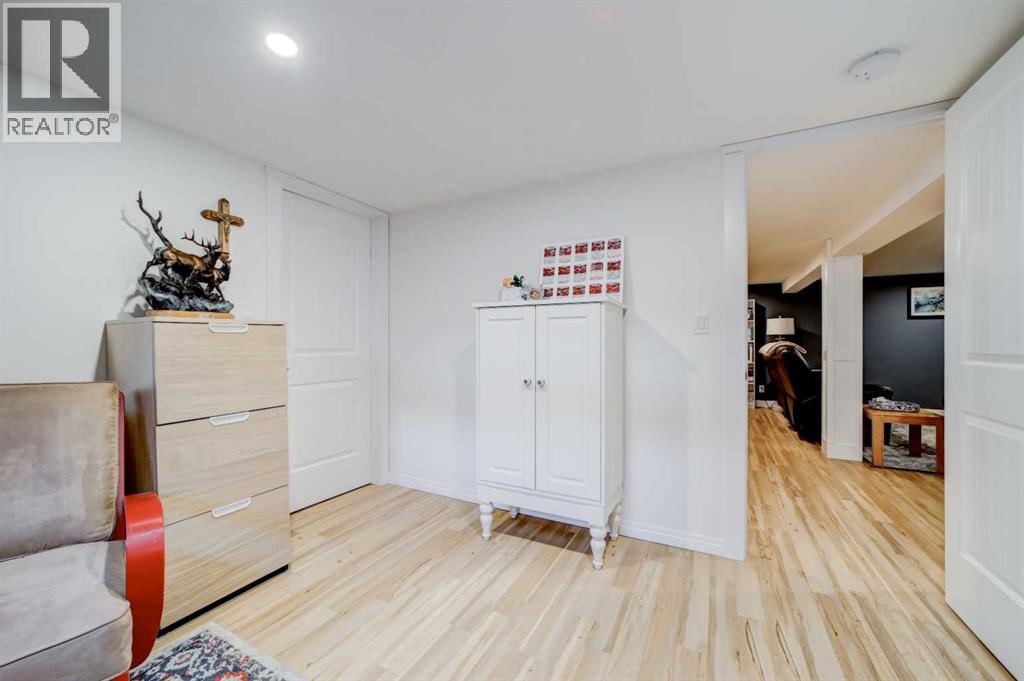 213 17th Street