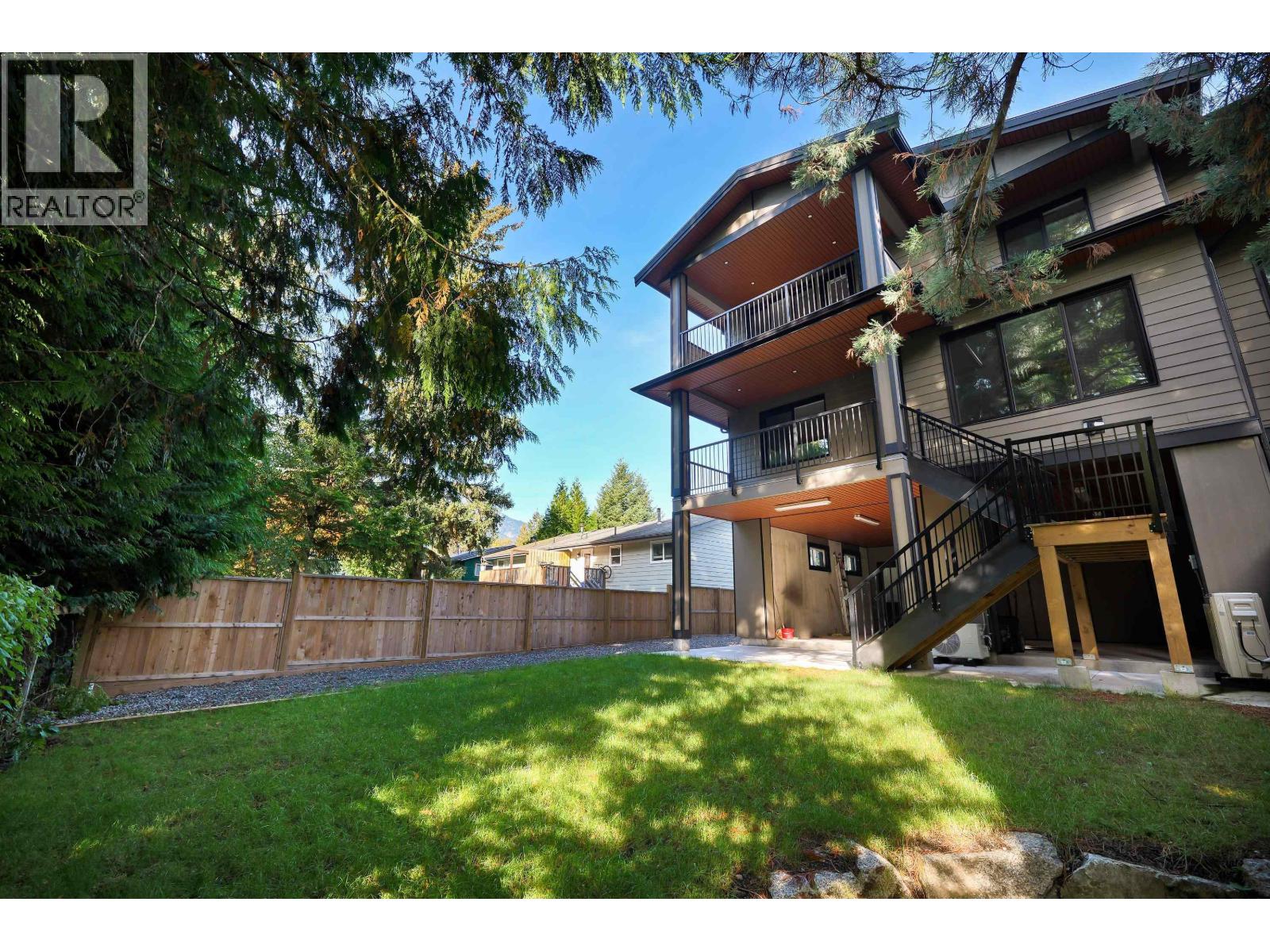 1352 Judd Road, Squamish, British Columbia  V0N 1H0 - Photo 4 - R3145207