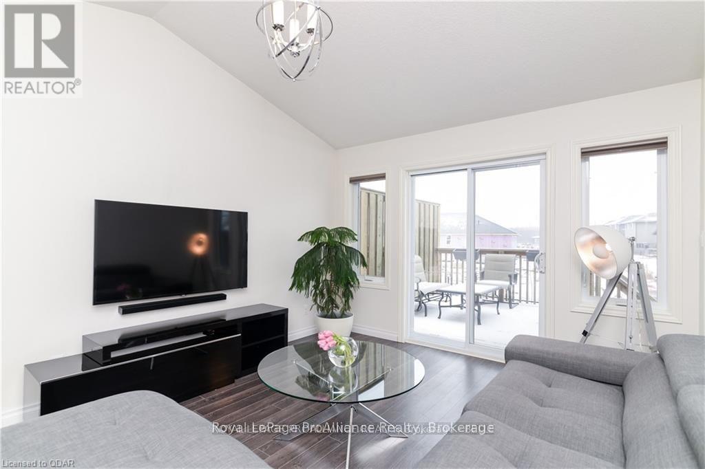 31 Chinook Street, Belleville (Belleville Ward), Ontario  K8P 0C6 - Photo 13 - X14118874