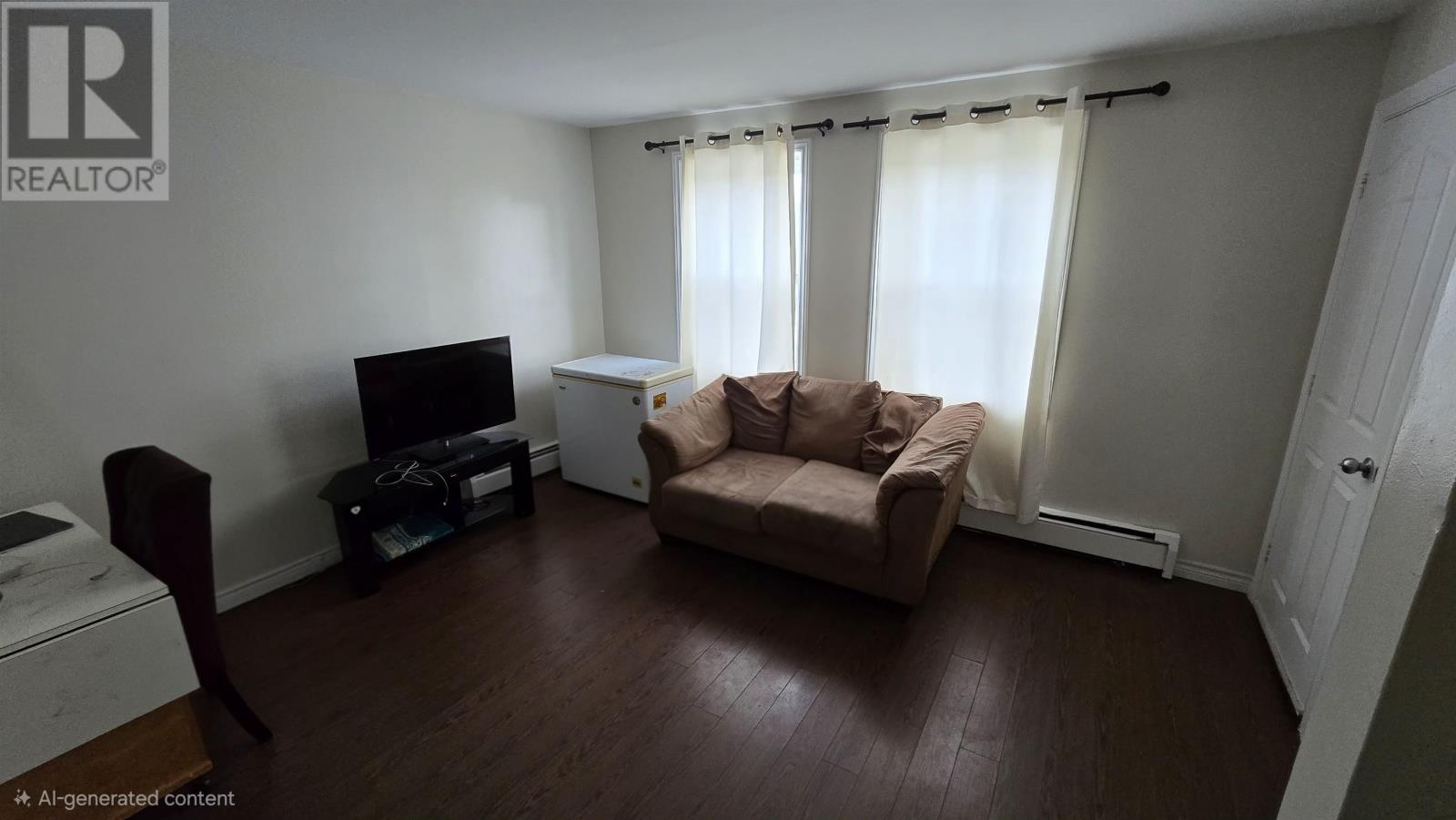 161 Water Street, Charlottetown, Prince Edward Island  C1A 1A9 - Photo 2 - 202626680