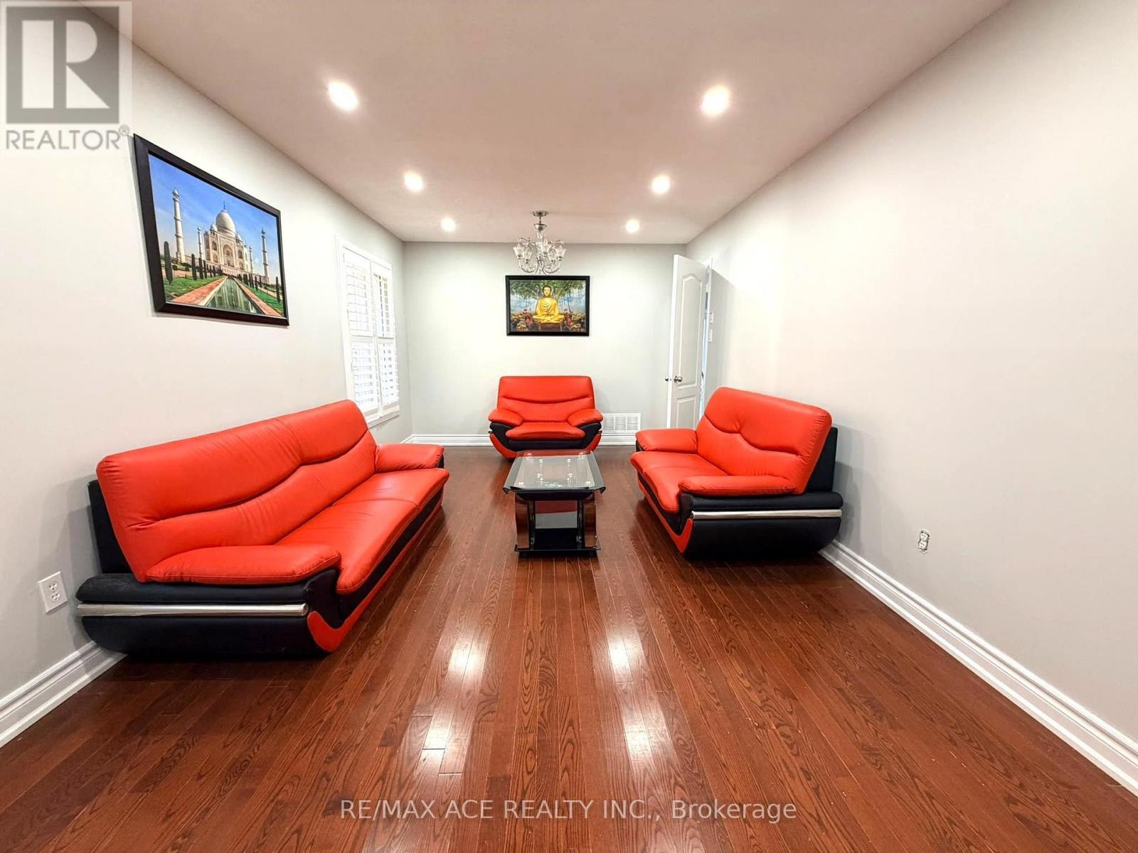 19 Kruger Road, Markham, Ontario  L3S 3X1 - Photo 8 - N14118872