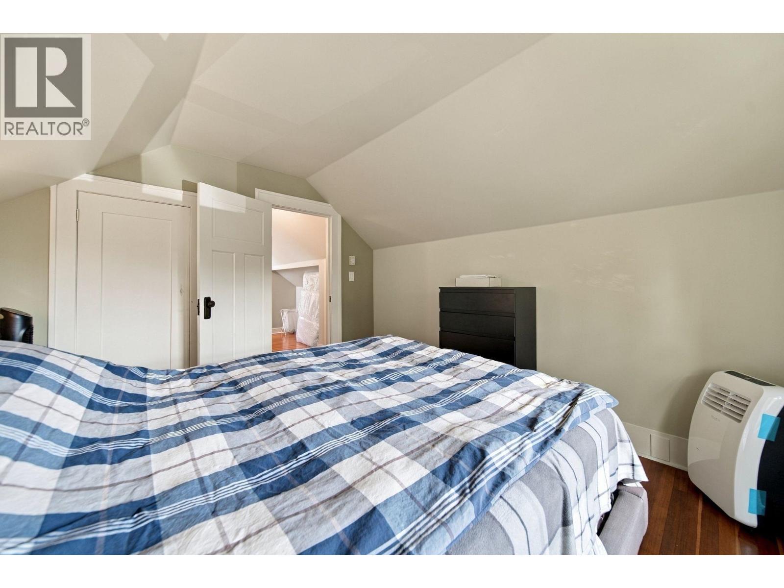 2071 W 44th Avenue, Vancouver, British Columbia  V6M 2G1 - Photo 21 - R3178665