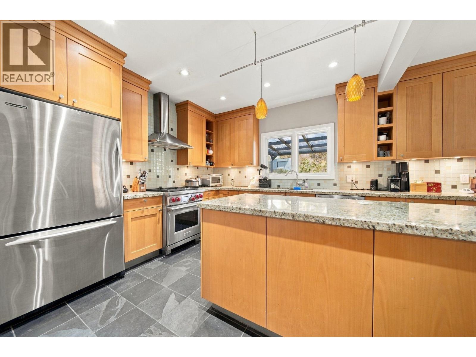 2071 W 44th Avenue, Vancouver, British Columbia  V6M 2G1 - Photo 9 - R3178665