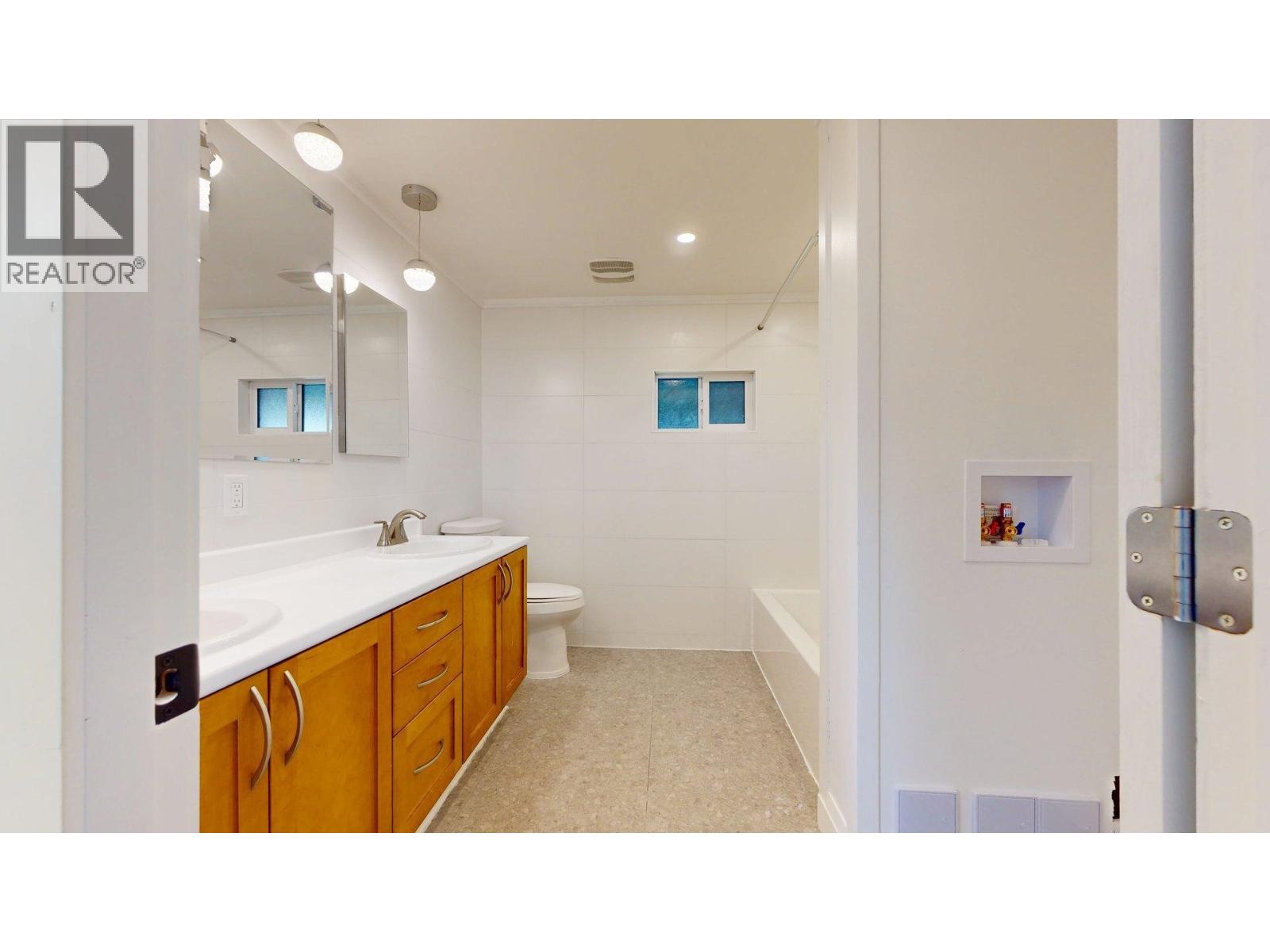 243 1830 Mamquam Road, Squamish, British Columbia  V0N 1T0 - Photo 17 - R3178668