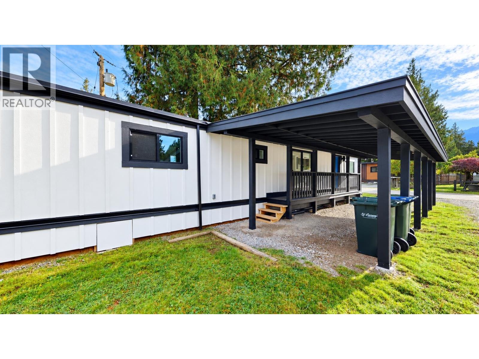 243 1830 Mamquam Road, Squamish, British Columbia  V0N 1T0 - Photo 27 - R3178668