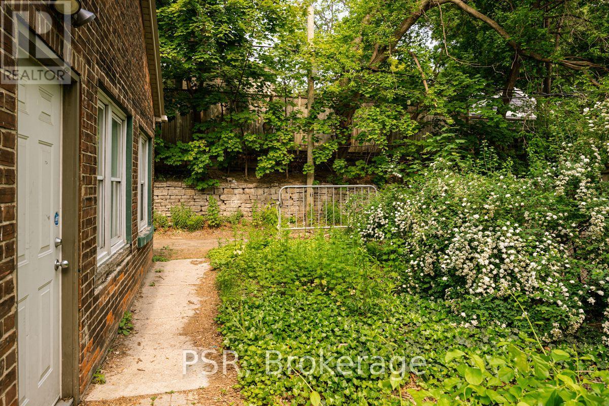 2b - 483 Parkside Drive, Toronto, Ontario  M6R 2Z9 - Photo 24 - W14118894