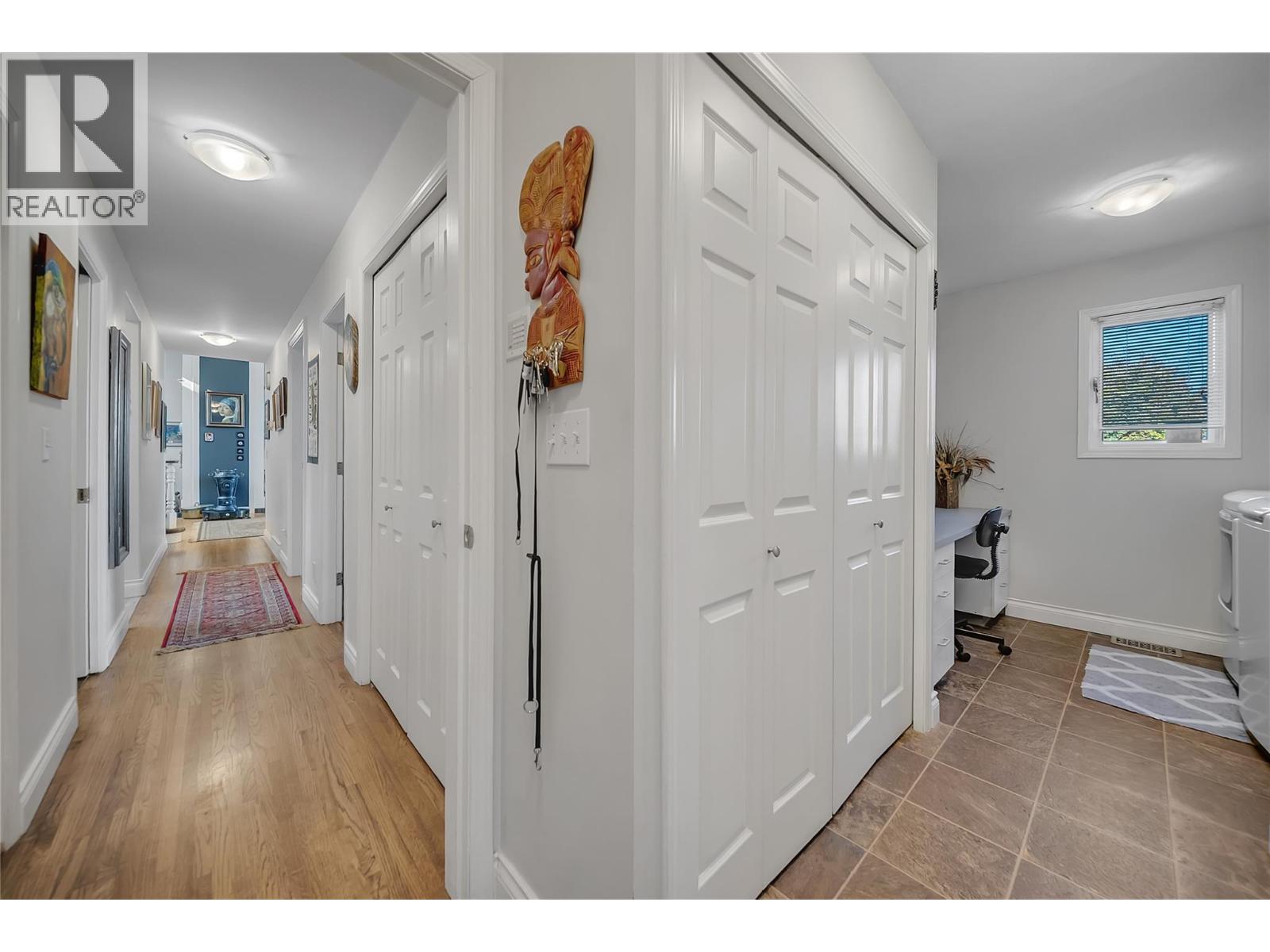 437 Duke Court, Kelowna, British Columbia  V1W 3A2 - Photo 38 - 10404377