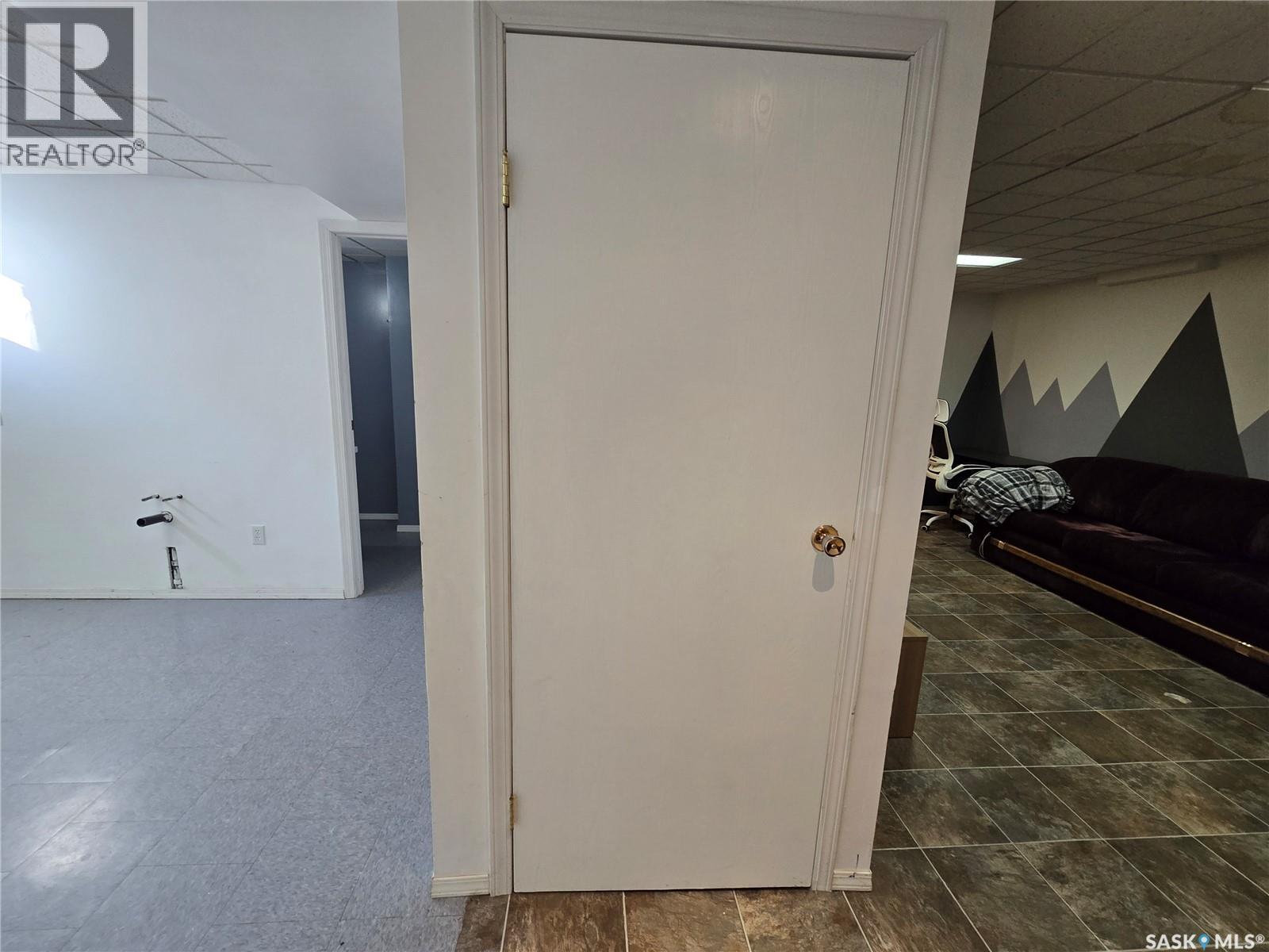 280 9th Avenue, Broadview, Saskatchewan  S0G 0K0 - Photo 53 - SK051935