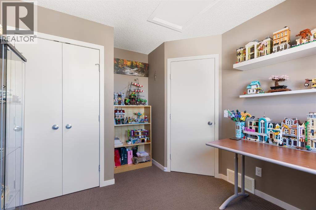 42 Copperpond Place SE, Calgary, Alberta T2Z 0L6 - Photo 27 - A2349905