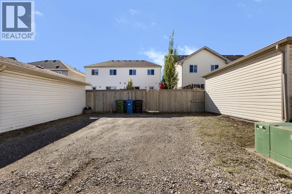 42 Copperpond Place SE, Calgary, Alberta T2Z 0L6 - Photo 35 - A2349905