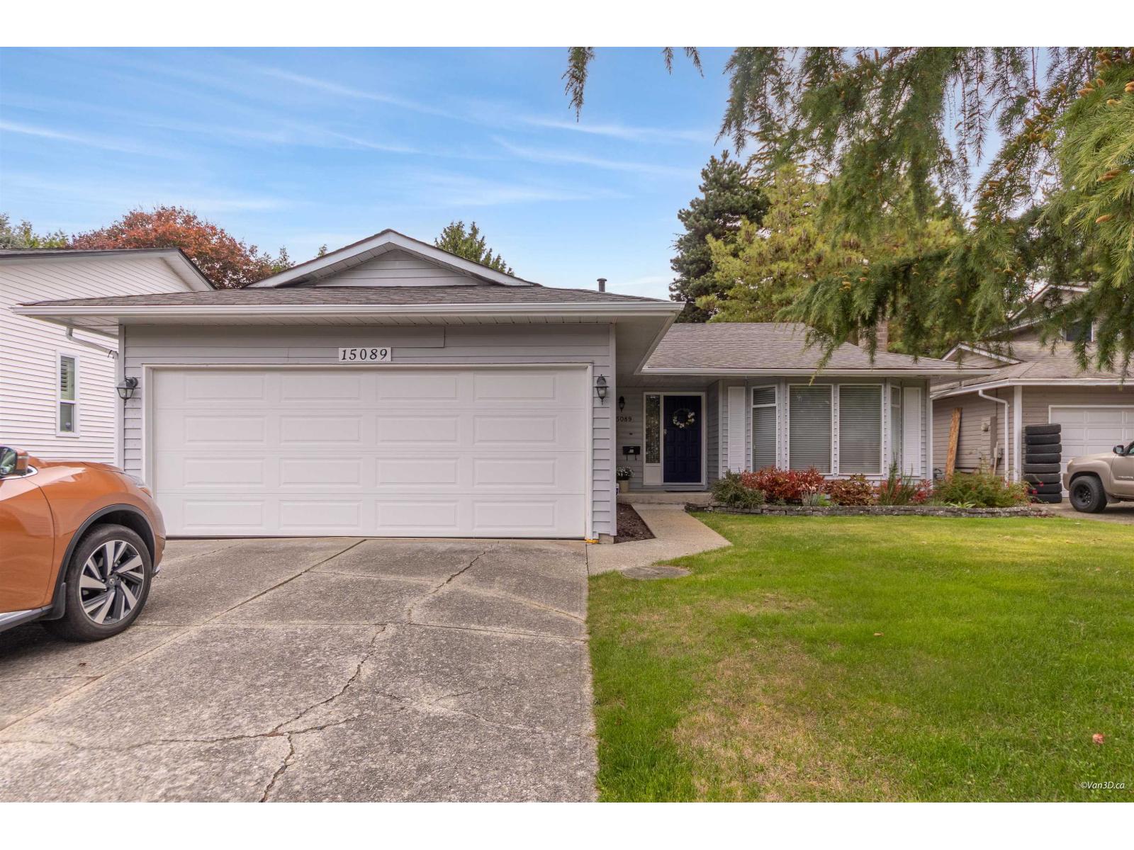 15089 19a Avenue, Surrey, British Columbia  V4A 7G8 - Photo 1 - R3178622