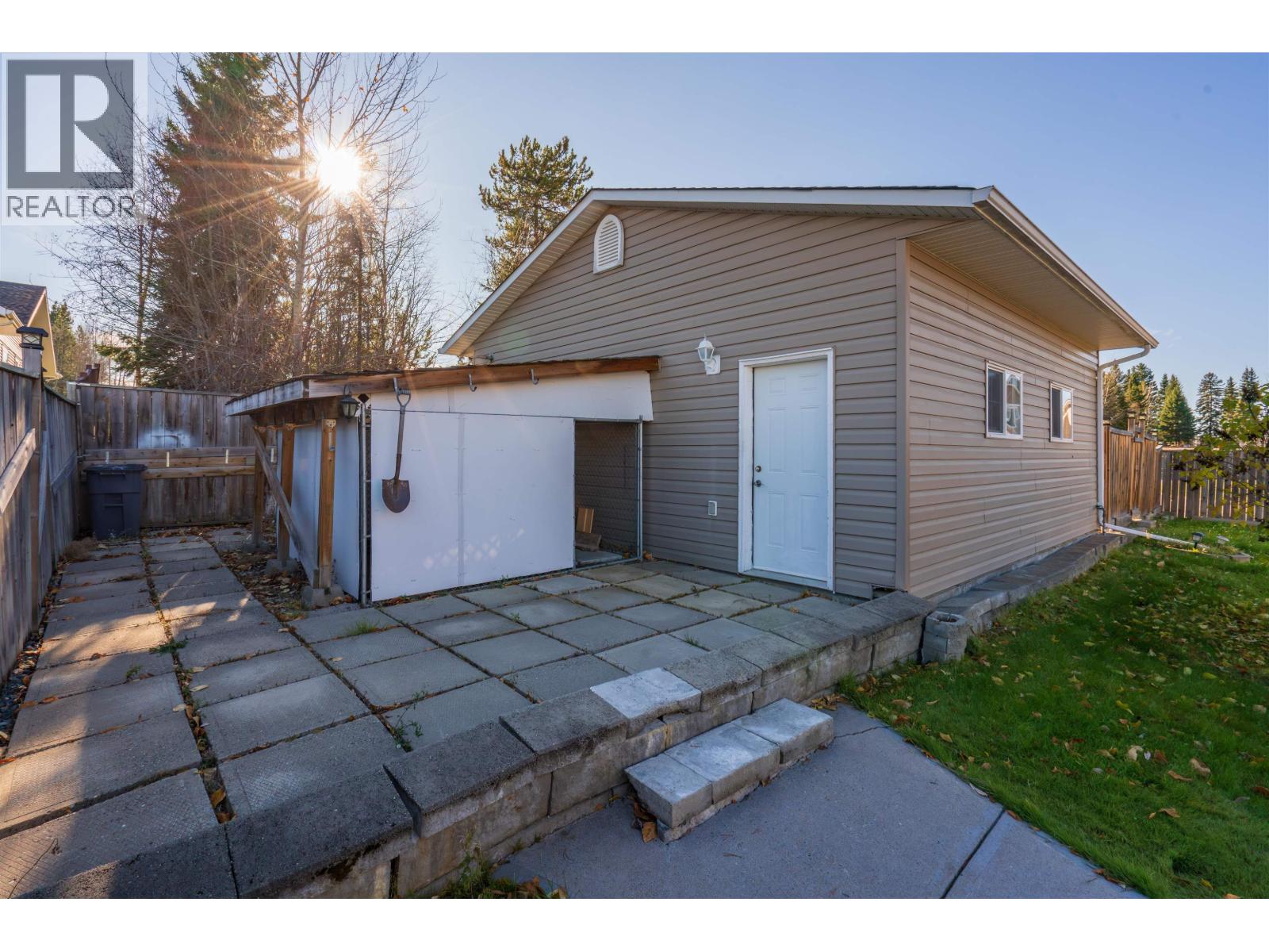 5716 Bearspaw Crescent, Prince George, British Columbia  V2N 6P7 - Photo 14 - R3178480