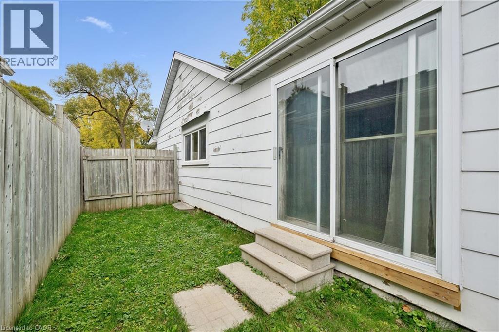 127 Spadina Road E, Kitchener, Ontario  N2M 3X5 - Photo 17 - 40871171