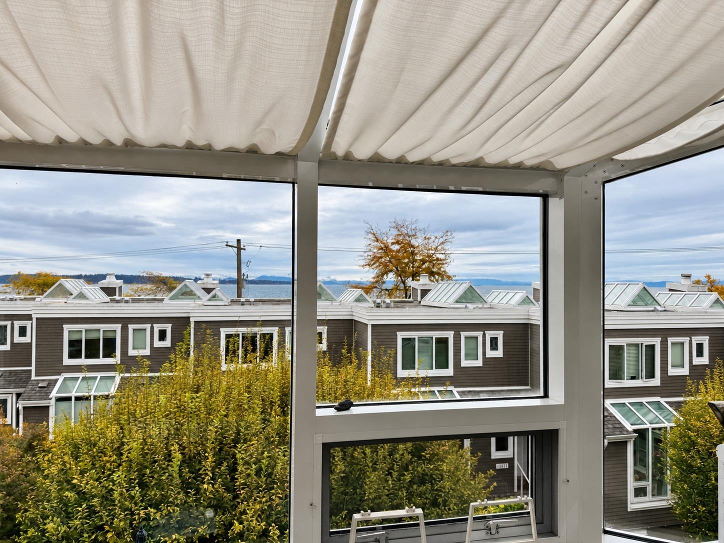 14848 Beachview Avenue, White Rock, British Columbia  V4B 1N7 - Photo 2 - R3178718