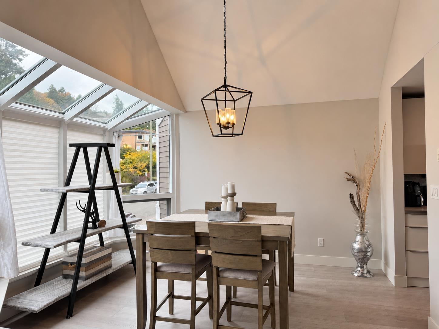 14848 Beachview Avenue, White Rock, British Columbia  V4B 1N7 - Photo 5 - R3178718