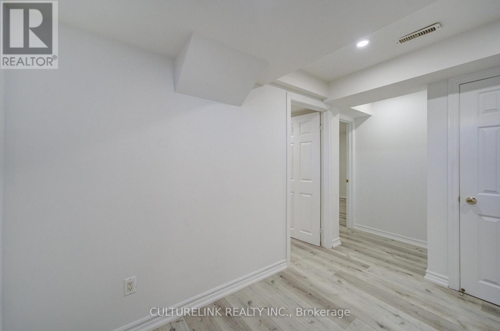 2 Hartwell Place, Markham, Ontario  L6C 2K4 - Photo 44 - N14118924