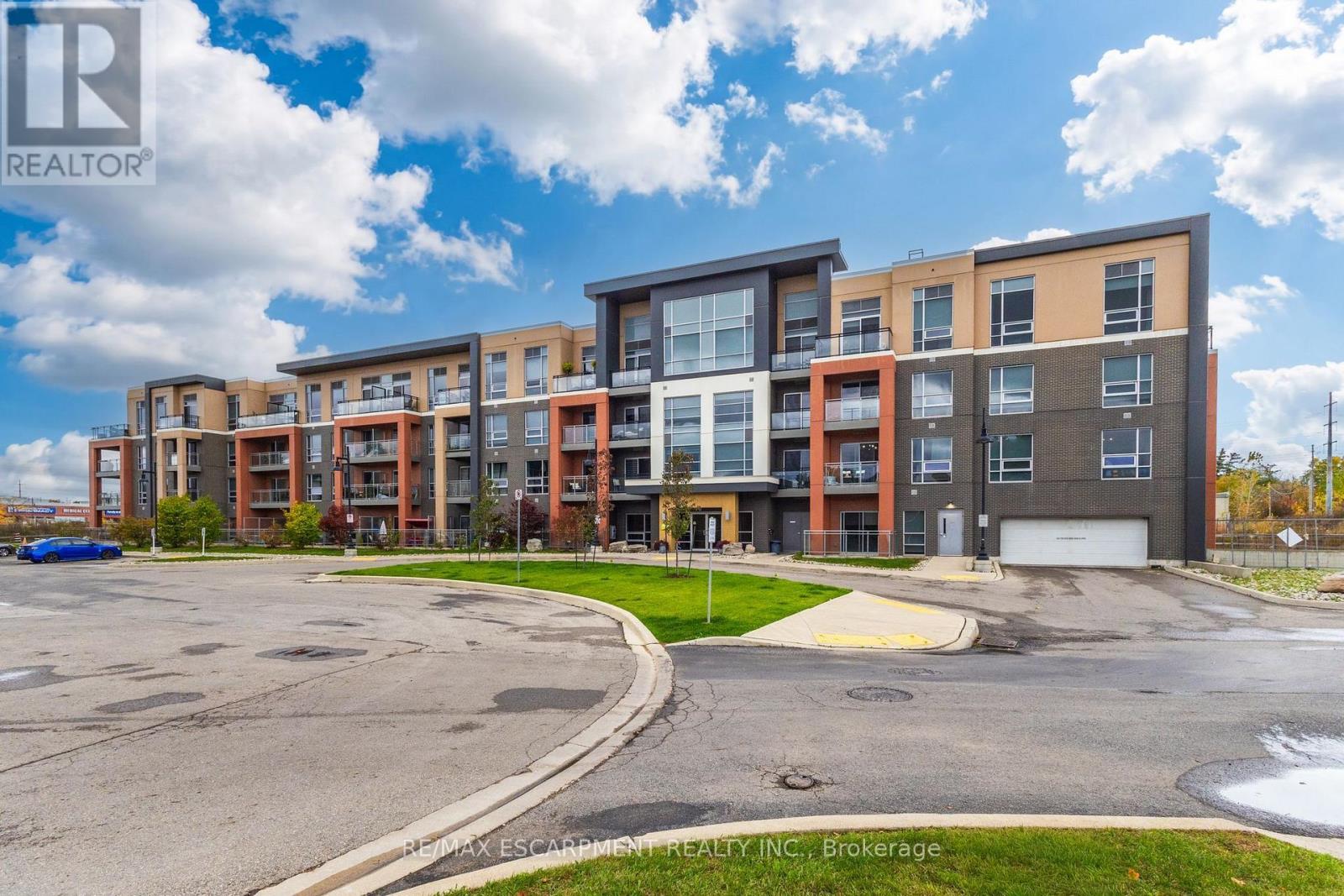 318 - 4040 Upper Middle Road, Burlington, Ontario  L7M 0H2 - Photo 2 - W14118928