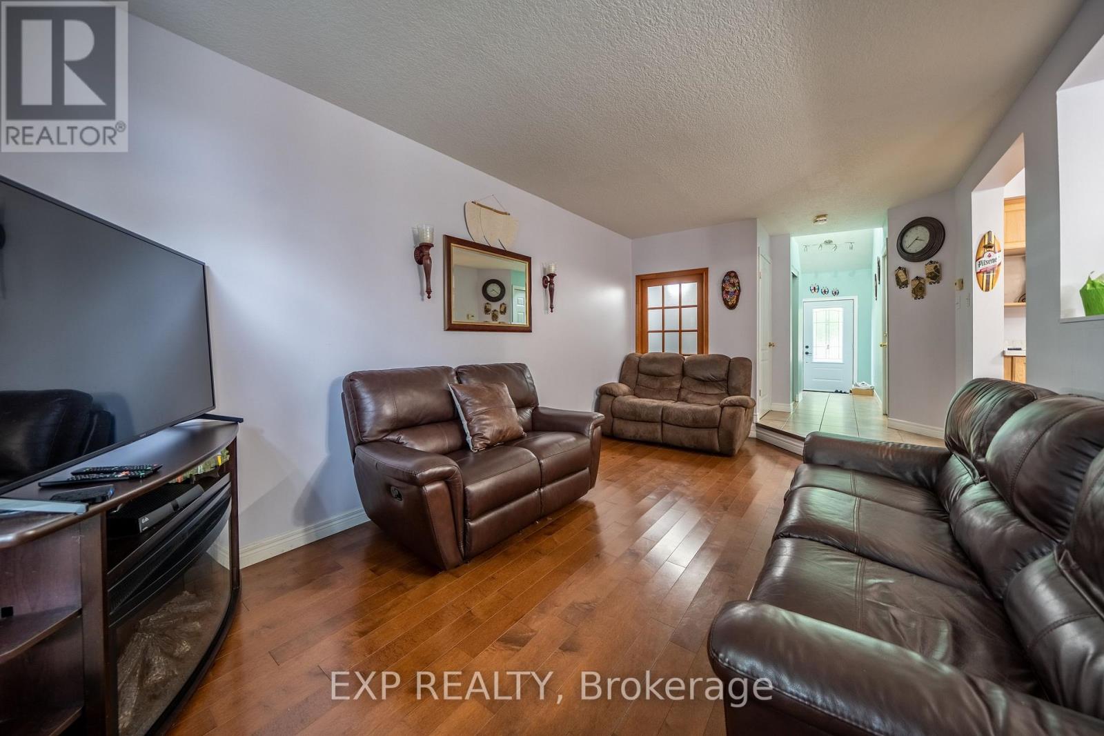 237 Grey Fox Drive, Kitchener, Ontario  N2E 3N7 - Photo 10 - X14118932