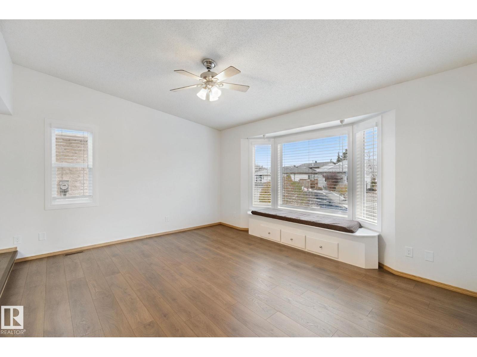 4107 36 St NW, Edmonton, Alberta  T6L 5Y5 - Photo 3 - E4514363