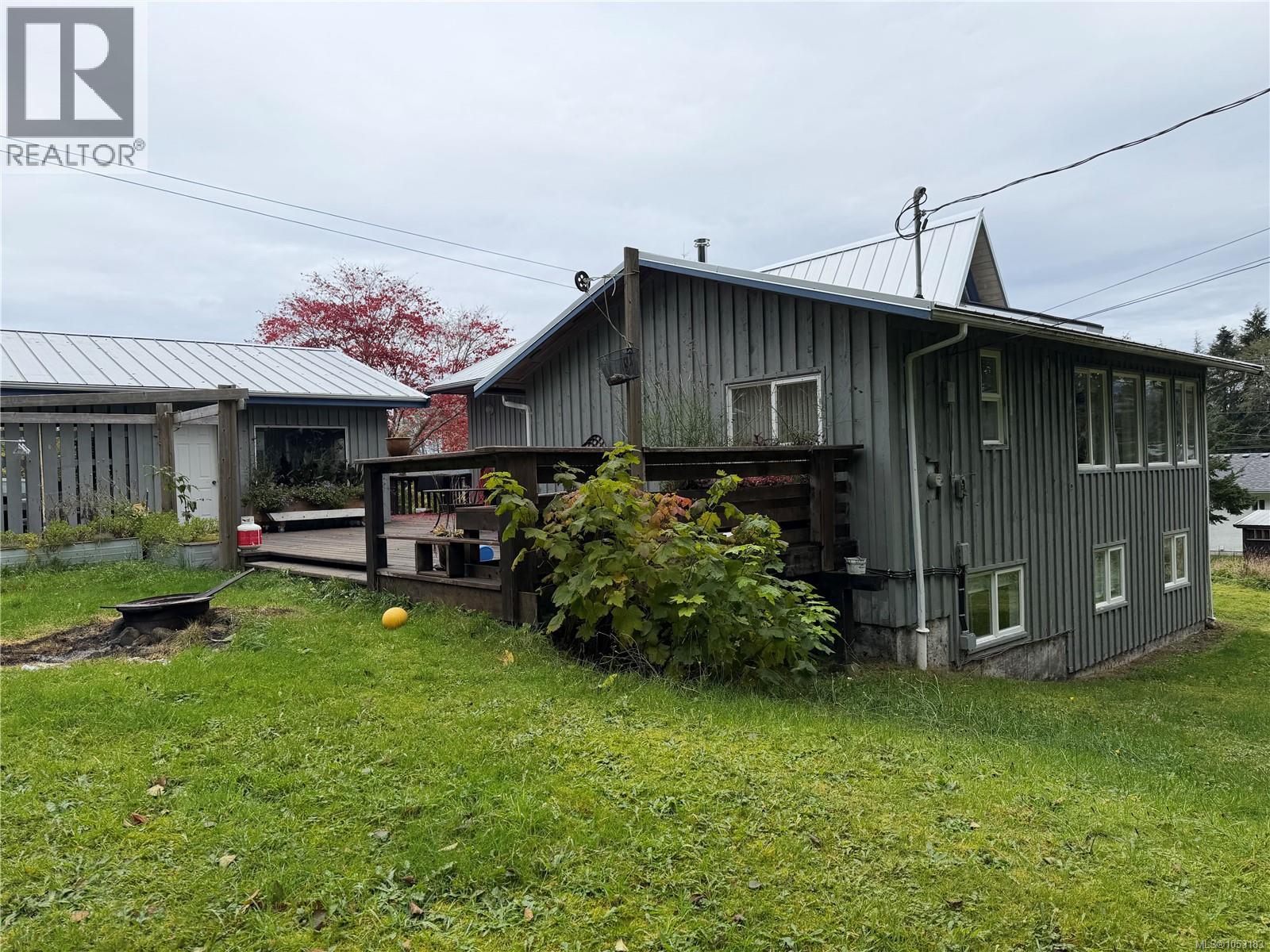 8320 Lansdowne Rd