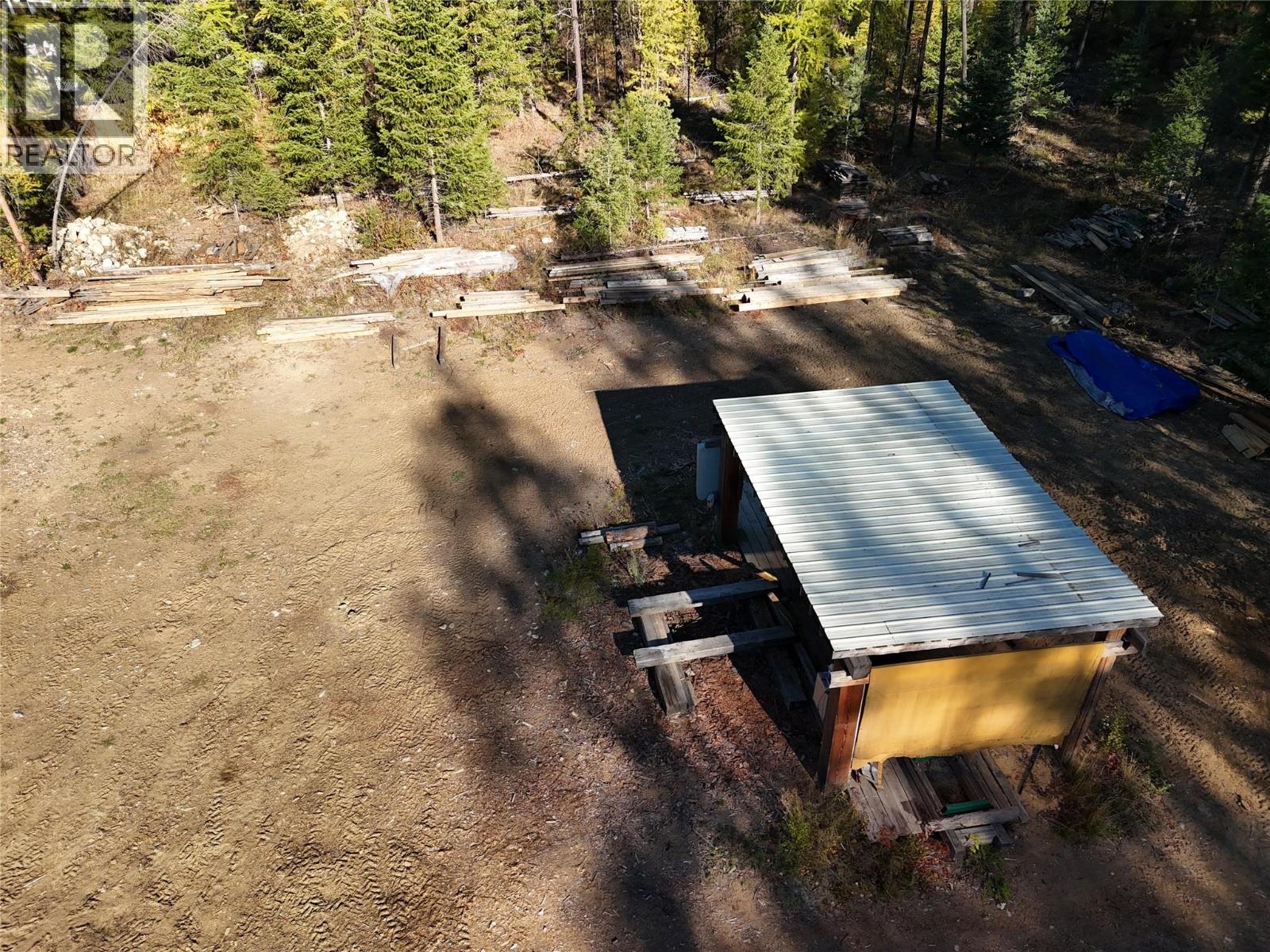 7367 Majestic Road, Kingsgate, British Columbia  V0B 1V1 - Photo 14 - 10404600