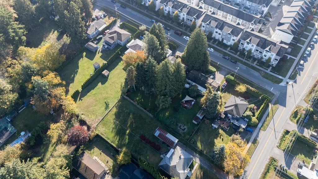 13231 112b Avenue, Surrey, British Columbia  V3R 2H4 - Photo 5 - R3178697