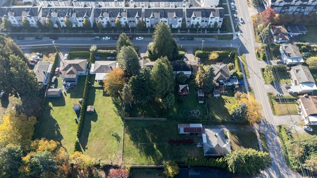 13231 112b Avenue, Surrey, British Columbia  V3R 2H4 - Photo 4 - R3178697