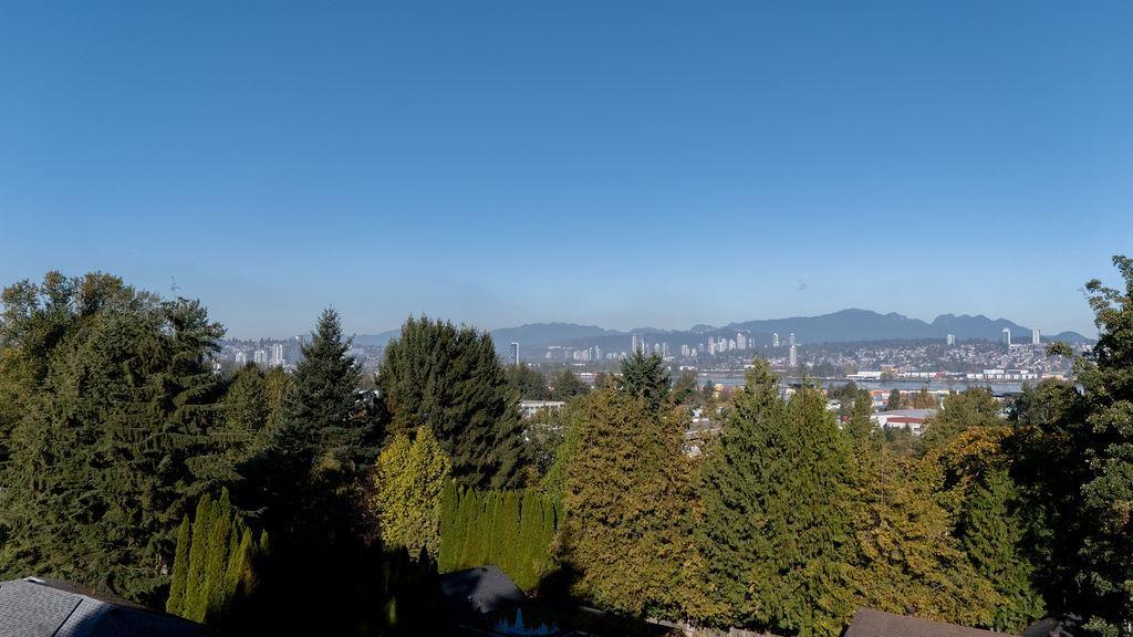 13231 112b Avenue, Surrey, British Columbia  V3R 2H4 - Photo 10 - R3178697