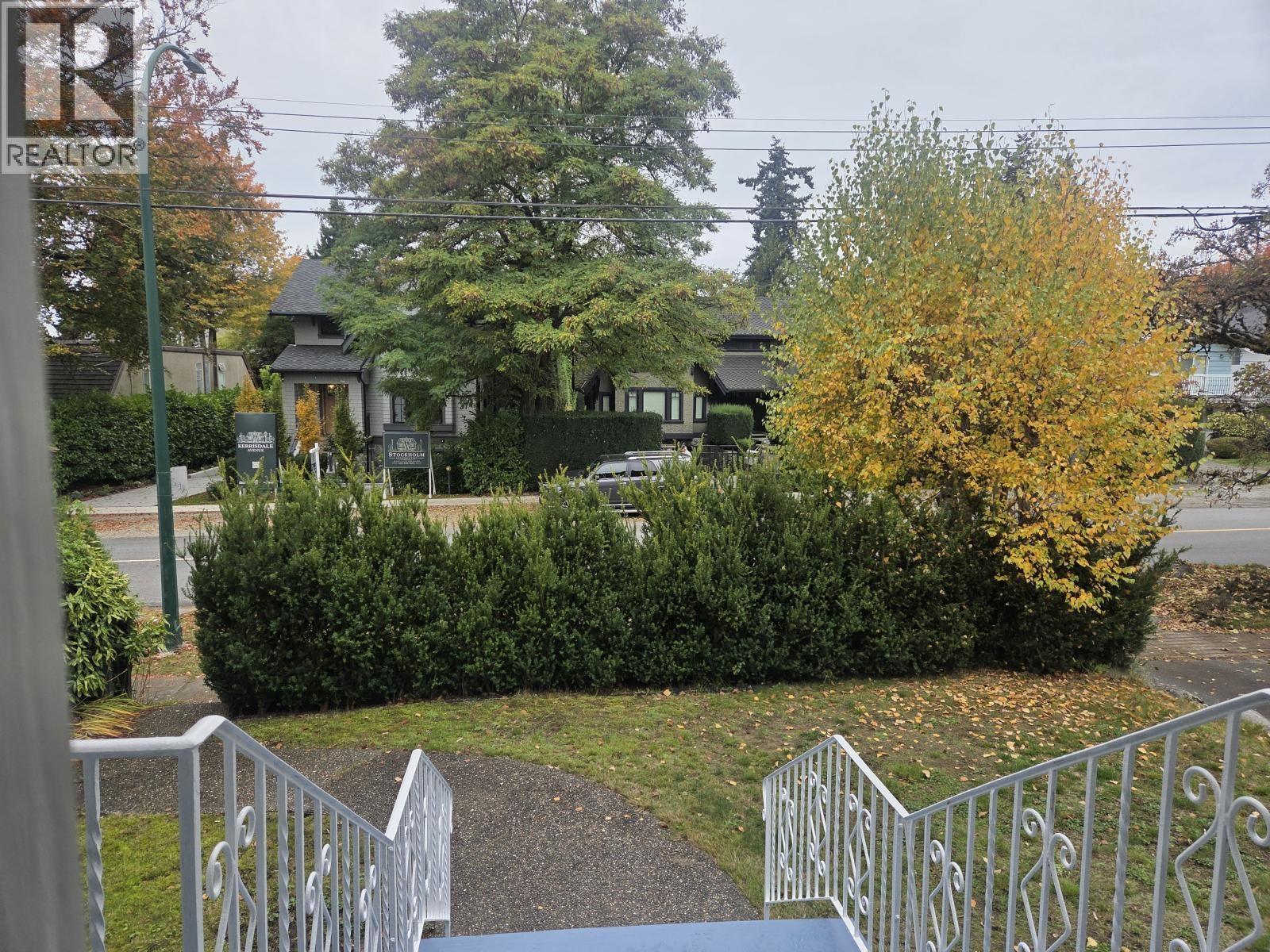 5594 Mackenzie Street, Vancouver, British Columbia  V6N 1H2 - Photo 2 - R3176361
