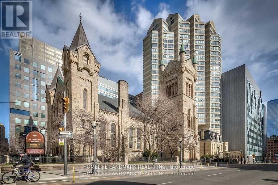 1002 - 71 SIMCOE STREET, toronto (university), Ontario