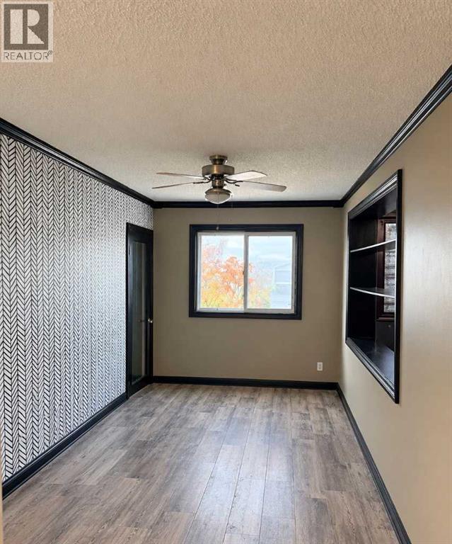 20 Centennial Crescent