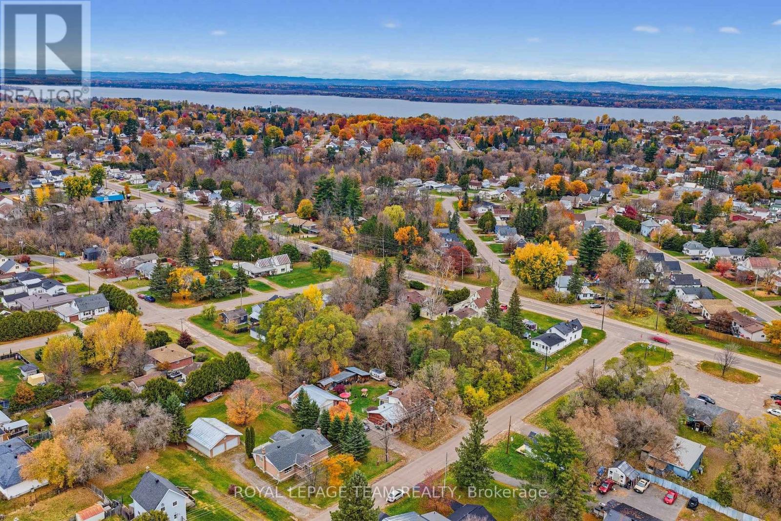 612 Elgin Street, Laurentian Valley, Ontario K8A 4H2 - Photo 41 - X14090282