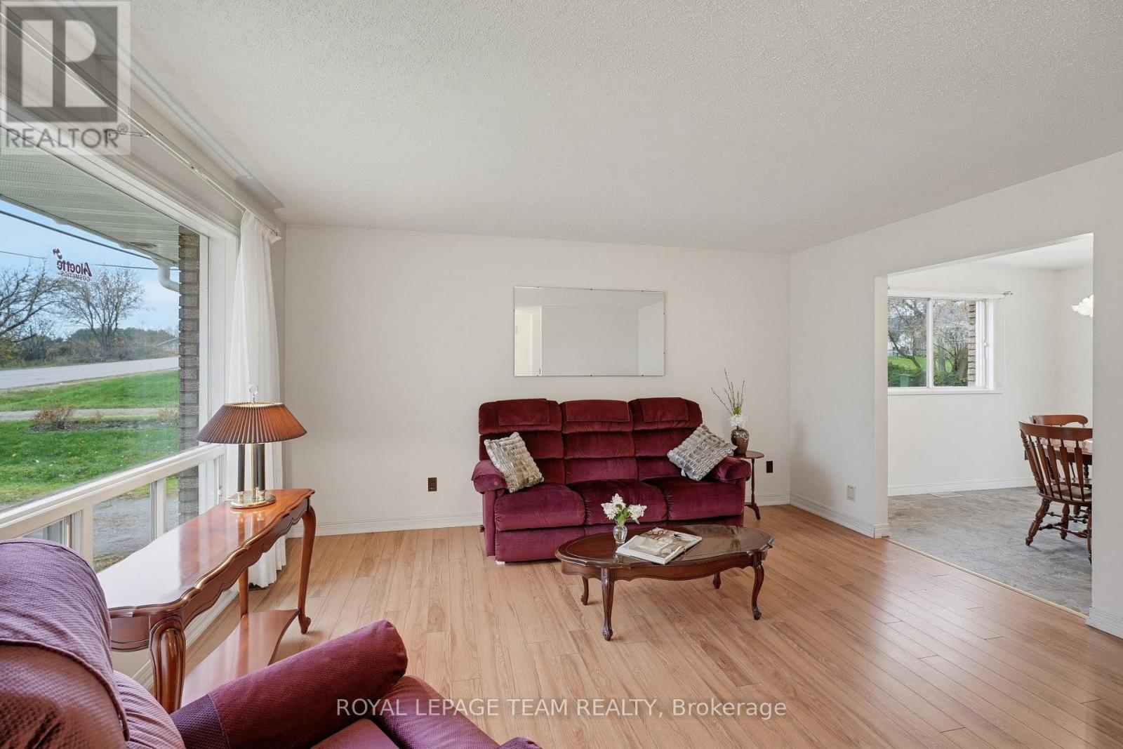 612 Elgin Street, Laurentian Valley, Ontario K8A 4H2 - Photo 8 - X14090282