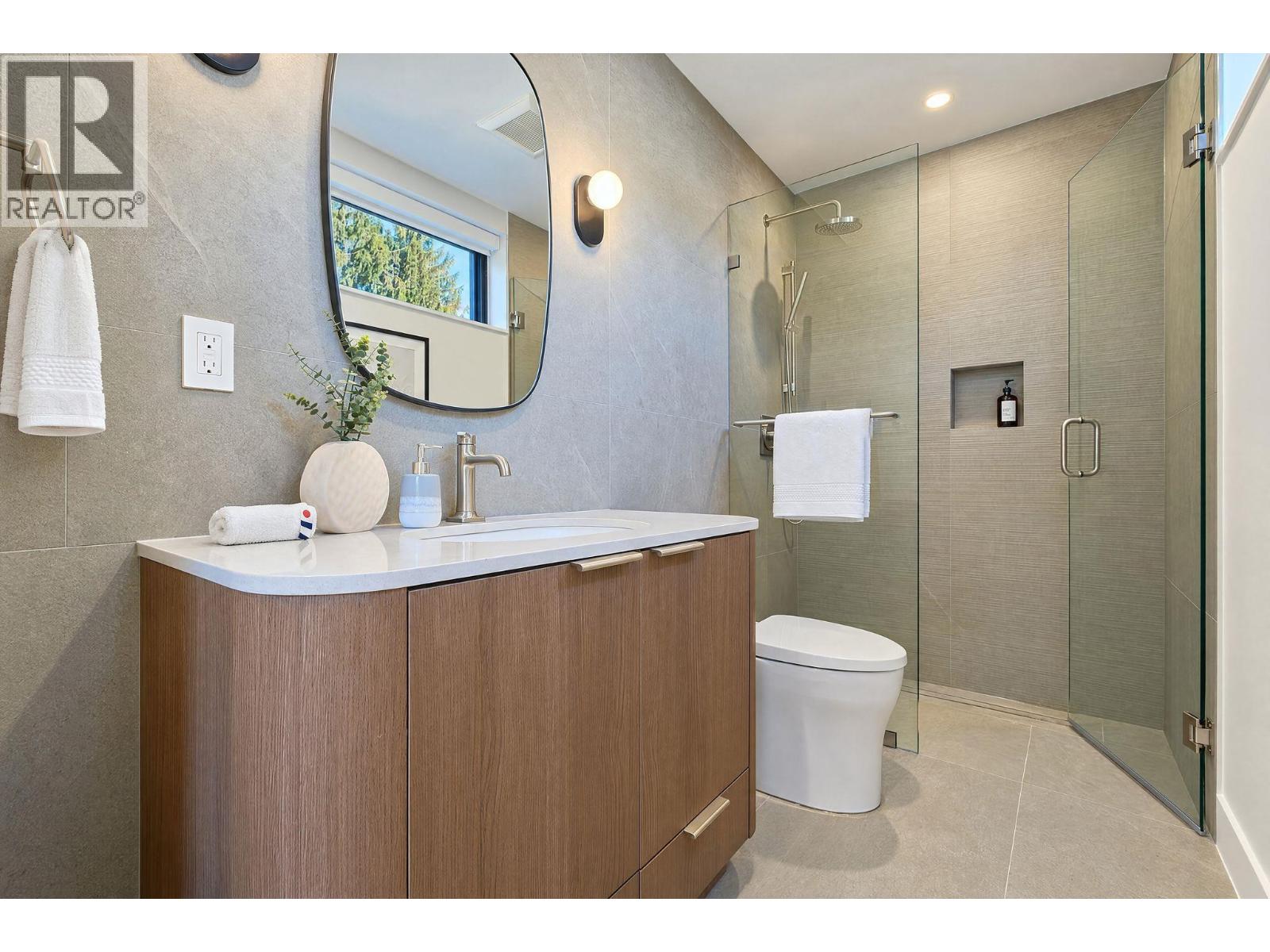 2 2637 W 12th Avenue, Vancouver, British Columbia  V6K 2P4 - Photo 17 - R3177644