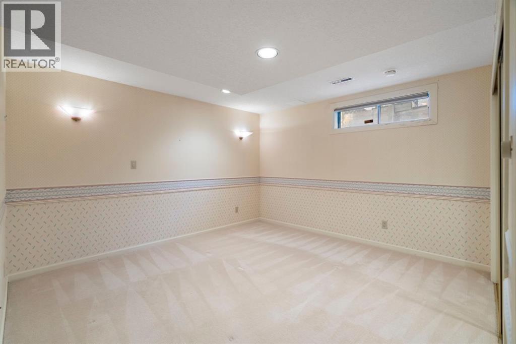 59 Stranraer Place SW, Calgary, Alberta T3H 1H5 - Photo 42 - A2354513