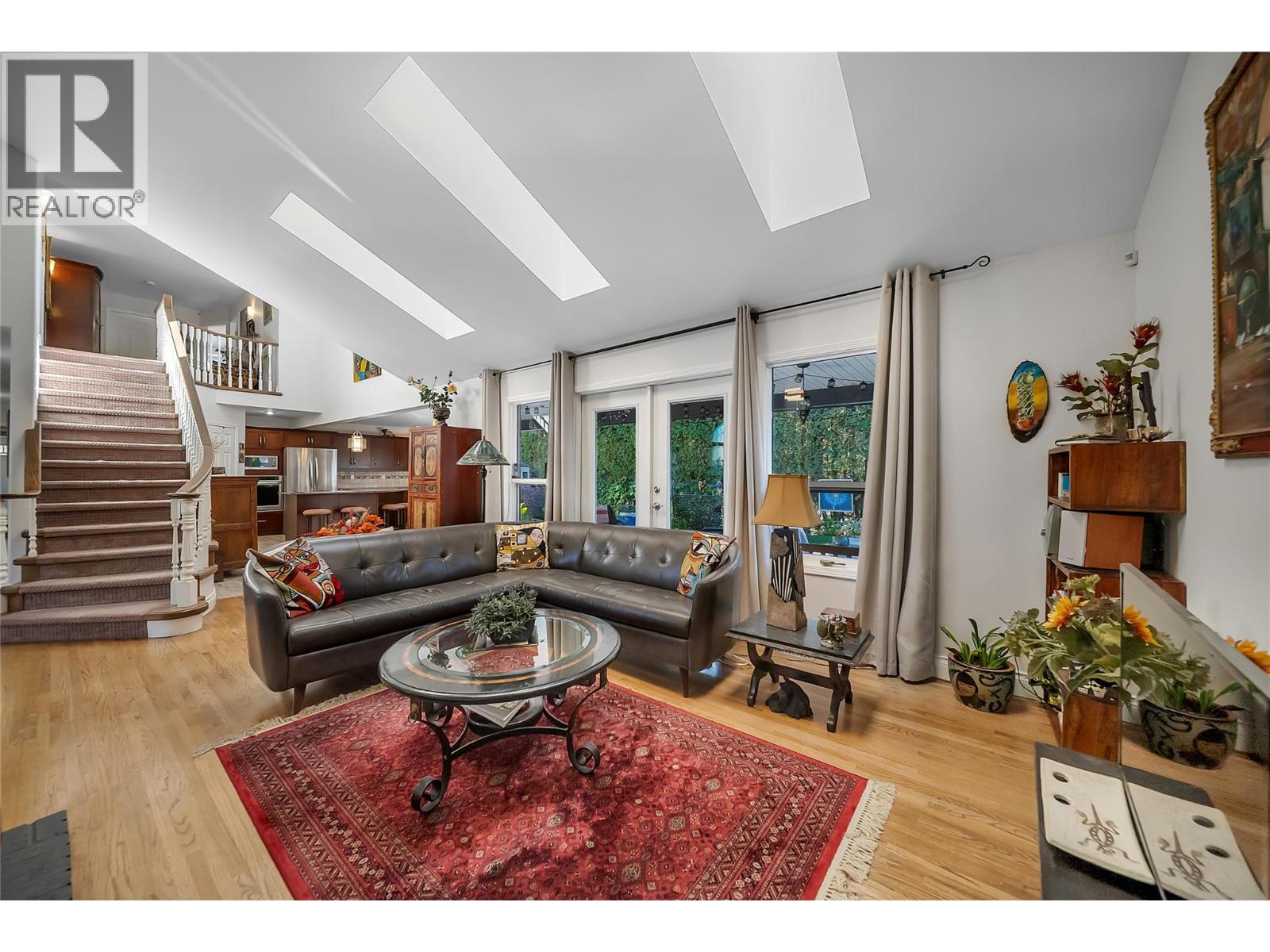 437 Duke Court Kelowna, BC V1W3A2_11