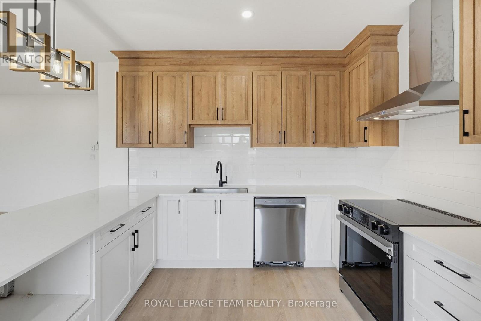 Unit 4 - 730 Cecelia Street, Pembroke, Ontario  K8A 8H5 - Photo 8 - X14091978