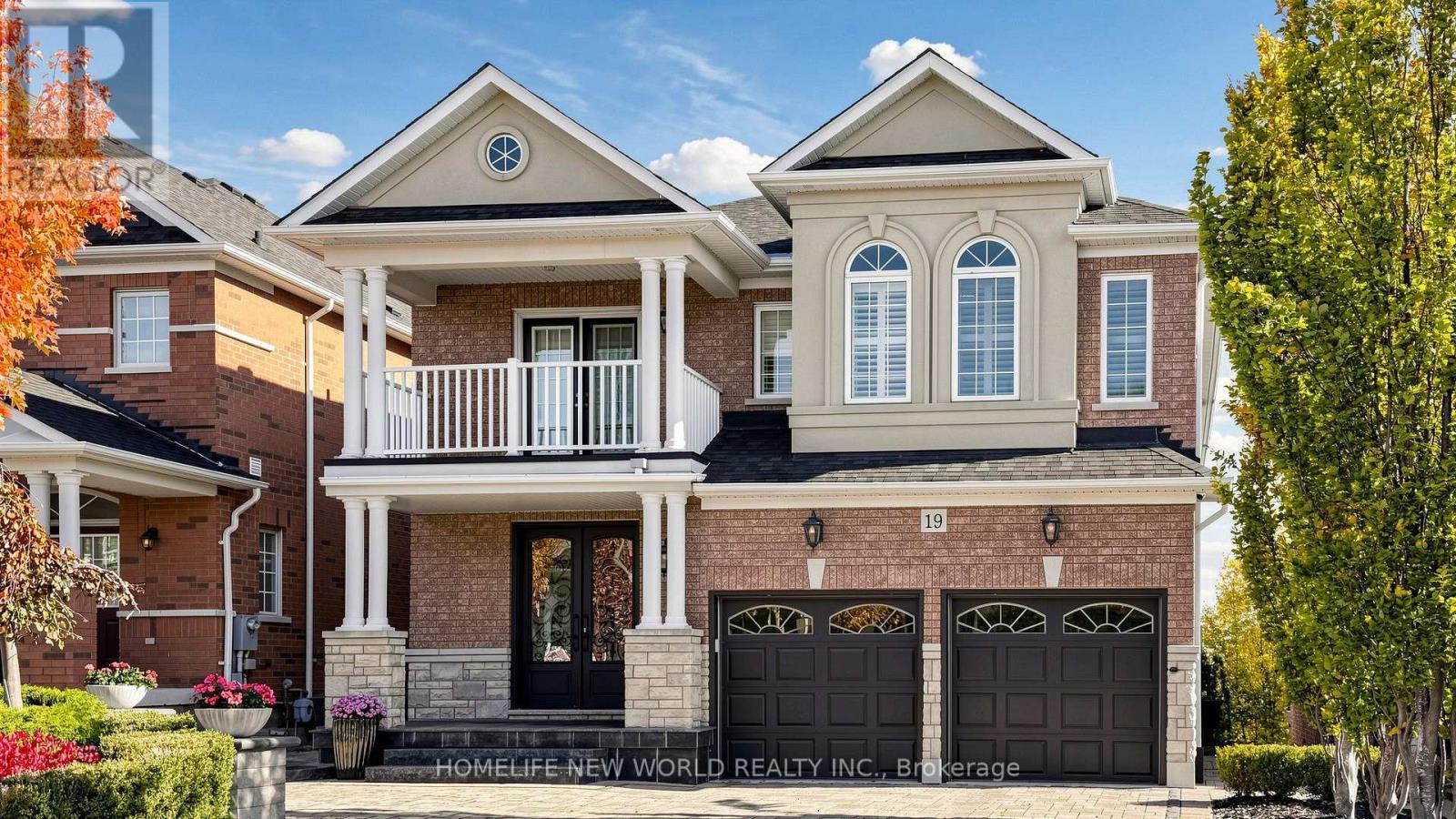 19 Featherwood Drive, Vaughan, Ontario  L6A 0S3 - Photo 3 - N14116610