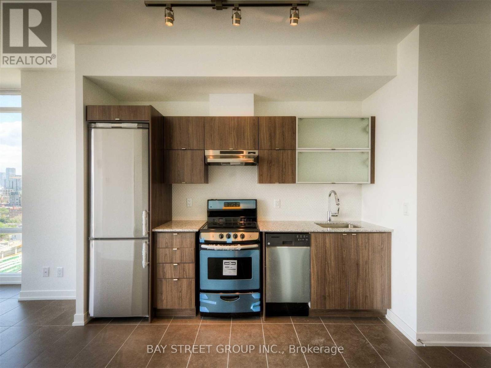 1603 - 170 Fort York Boulevard, Toronto, Ontario  M5V 0E6 - Photo 2 - C14119062