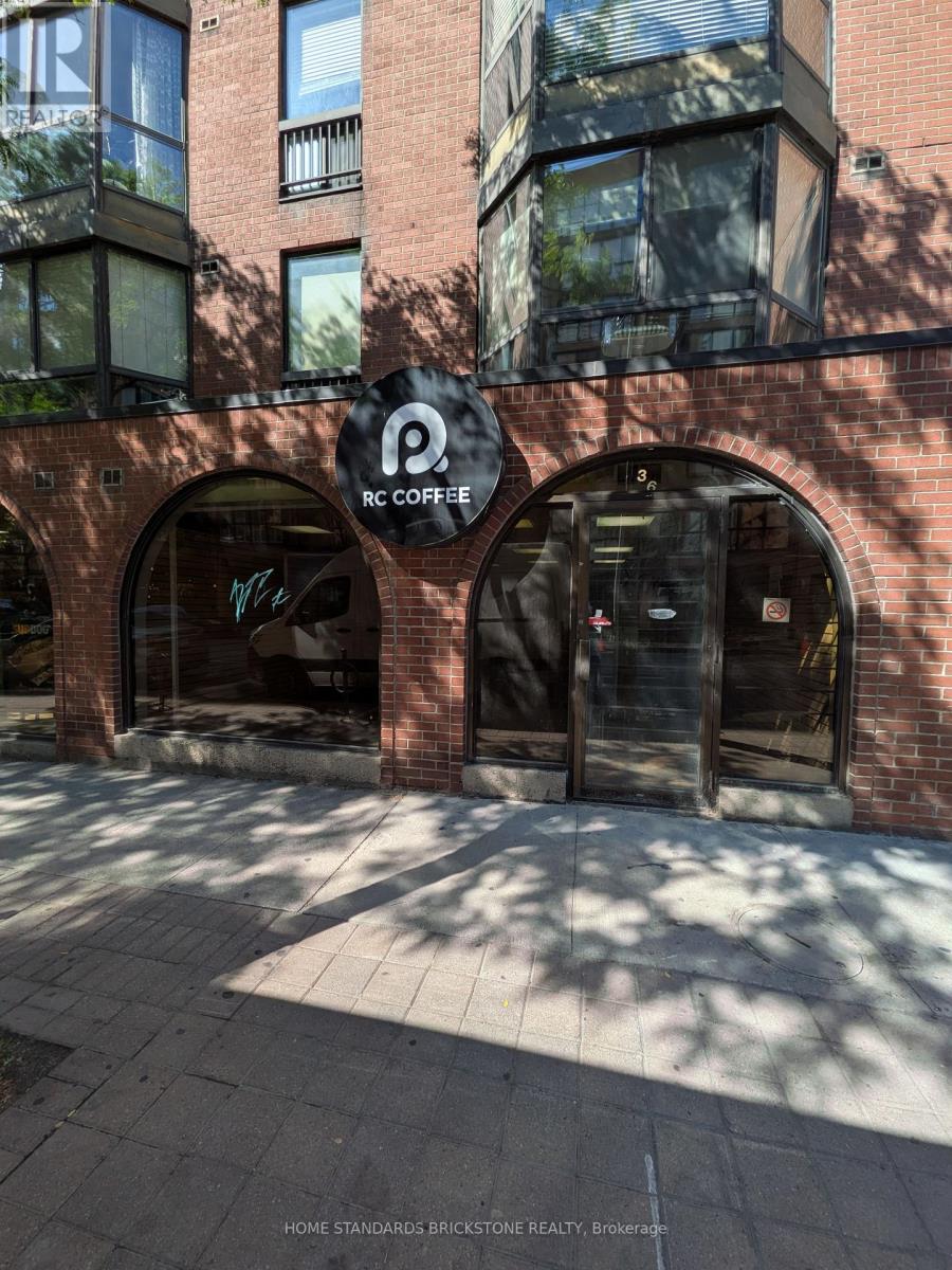 36 Church Street, Toronto, Ontario  M5E 1R9 - Photo 2 - C14119066