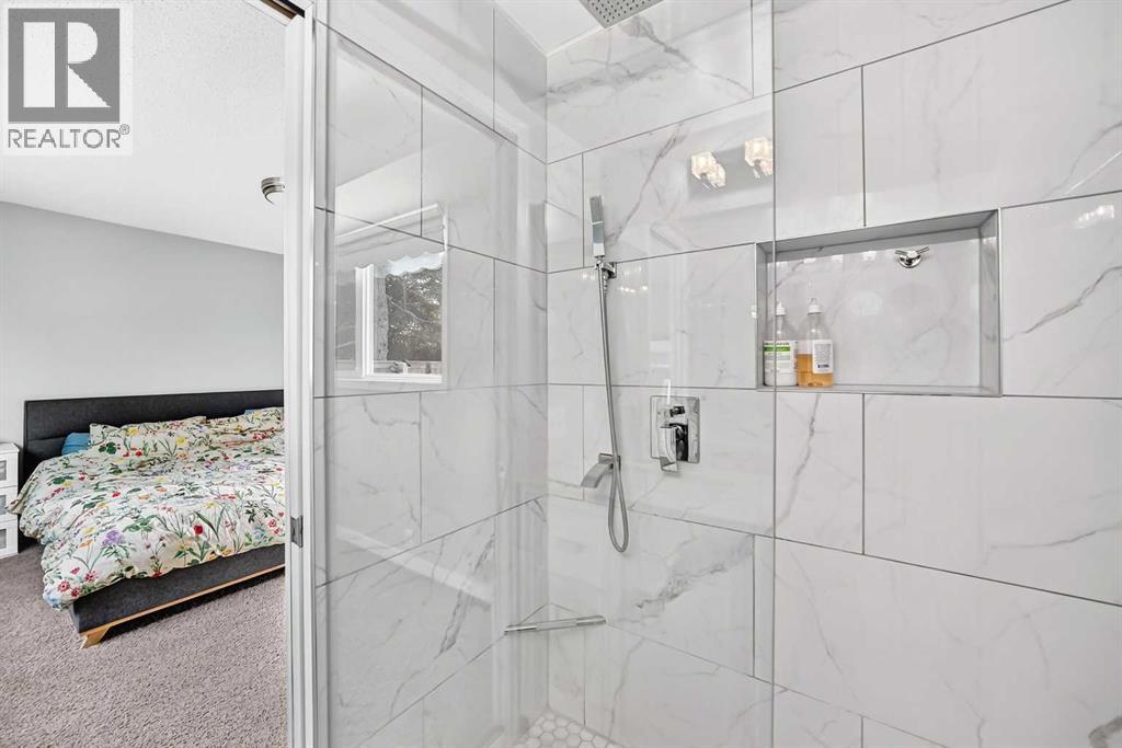 331 Brookmere Road SW, Calgary, Alberta  T2W 2P4 - Photo 9 - A2354864